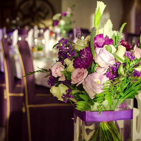 India Palace Hotel Kharkiv Eksteriør billede