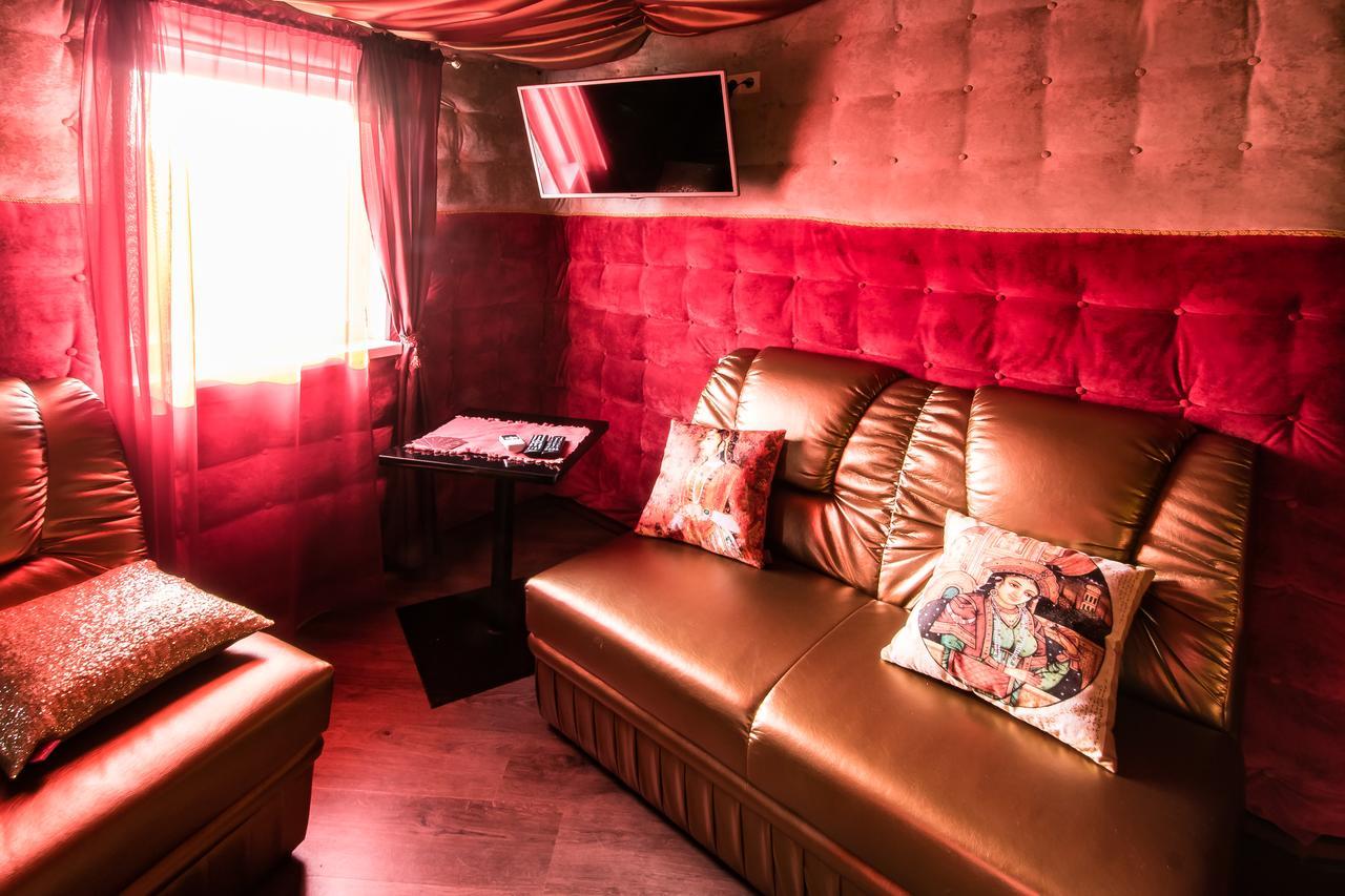 India Palace Hotel Kharkiv Eksteriør billede